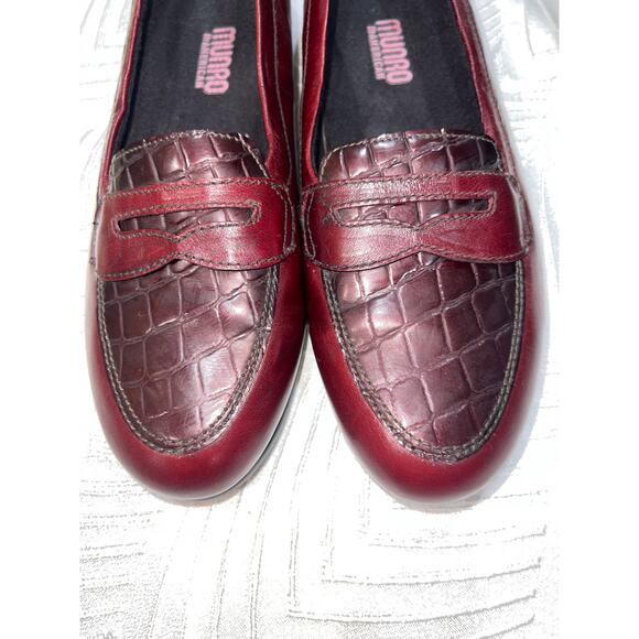 Munro Carrie Burgundy Leather Loafers – Embossed Crocodile Toe – Size 9 M Sale!! - Picture 3 of 11